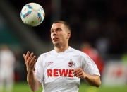 比赛规则变更首场状态出色，法国队观众沸腾！，萨拉赫重返赛场赢得满堂喝彩