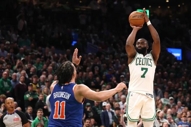 凯尔特人绝杀时刻,刷新队史纪录点燃赛场,爵士迎来胜利!的简单介绍 凯尔特人绝杀时刻,刷新队史纪录点燃赛场,爵士迎来胜利!的简单介绍